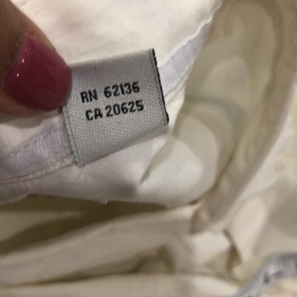 GUESS Men’s Long Sleeve Button Front White Shirt XL - Picture 6 of 6